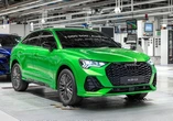 アウディ『Q3』次期型は今夏デビューへ、ハンガリー工場が生産100万台