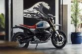 レトロ感あふれる新型BMWに「ぶっ刺さりまっくってます」ボクサー搭載『R12 G/S』に注目集まる
