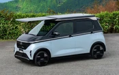 日産『サクラ』に伸縮式ソーラールーフ、年間3000km走行分を発電可能…ジャパンモビリティショー2025