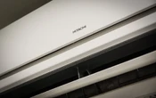 日立、国内「白物」家電の売却検討、IT・インフラ関連などに集中へ［新聞ウォッチ］
