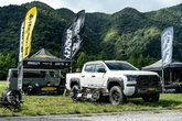 トライトンに“王道”を！ 4×4エンジニアリングのブラッドレーVが映える理由…スターキャンプ2025