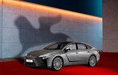 レクサス、ベネチア国際映画祭の公式車両に…『ES』新型のEVがレッドカーペットに登場へ