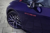 VWの高性能小型EV『ID.3 GTX』、2代目ゴルフに着想の「FIRE+ICE」限定発売へ