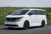 日産『エルグランド』新型のデザインの“ワケ”…土曜ニュースランキング