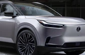 レクサスの「新型3列シートSUV」を発表直前スクープ！『TZ』最終デザインはこれだ