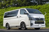 ハイエースが「移動リビング」に変身！カロッツェリアで車内体験を格上げする最短ルート