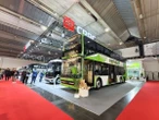 新型電動バス発表、鉄道技術応用の軽量アルミボディは耐用年数20年…中国CRRC