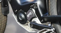 「ペダリング力8倍」の最大130Nm！ ヴァレオがeバイク向け自動変速機付きドライブユニット発表