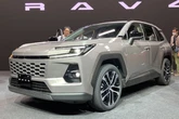 トヨタ株価が3日ぶりに反落、新型『RAV4』発表も円高を嫌気