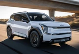 キアの3列シート電動EV『EV9』、米2026年型は最大30万円値下げ