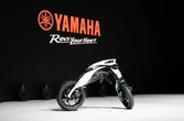 自立し成長する二輪、ヤマハ『MOTOROiD：Λ』が世界的デザイン賞…コンセプト部門で6度目