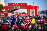 ドゥカティ100周年イベントに11.8万人来場、史上最多を記録…新型『デスモ450 SM』世界初公開も