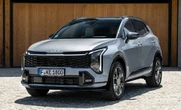 キアの主力SUV『スポーテージ』、改良新型は電動化とデザイン刷新