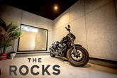 大型バイク4台収納可能なガレージ付き住宅「THE ROCKS」、横浜に誕生