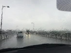 台風のとき車に乗る?! 避けたい行動と安全の工夫