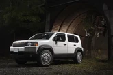 【実録】MID ナイトロパワー M29 STINGERで愛車が覚醒!? 落ち着いたシルバーなのにしっかりワイルドな理由