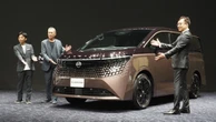 日産株価が小幅ながら続伸…16年ぶりフルモデルチェンジ、『エルグランド』を発売