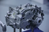 ZF上海、初の新エネルギー車向けリダクション駆動装置を量産開始