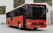 メルセデスベンツ、新型電動バス『eIntouro』世界初公開へ…バスワールドヨーロッパ2025