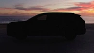 レクサス、新型車を5月7日発表へ…3列シート電動SUVの可能性も