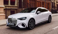 メルセデスベンツ『Cクラス』新型発表、初のフル電動モデルに…航続最大762km