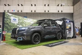 新型フォレスター半端ないって！ 純正用品で大変身、日本初披露“サンドカラー”のクロストレックが登場…東京アウトドアショー2025