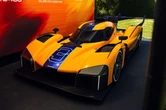 マクラーレンの新型ハイパーカー、インディ500優勝車に敬意の新塗装で登場…モントレーカーウィーク2025