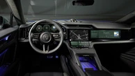 ポルシェ『カイエン』次期型のEV、インテリア先行公開…14.25インチOLED製フルデジタルメーター採用