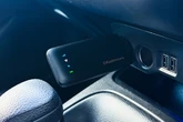 車内が即ネット空間に！ 新型USB型Wi-Fiルーターがドライブを変える［特選カーアクセサリー名鑑］
