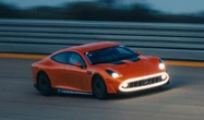 メルセデスAMGの高性能EV『GT XXコンセプト』、空気抵抗係数は0.19…合計25の長距離走行記録に貢献