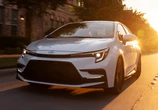 「日本版より洒落てる」2026年モデルの米国版トヨタ『カローラ』発表に、日本のファンも注目