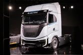 イヴェコ、新型電動トラック『S-eWayアーティック』発表…航続600km