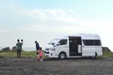 『ハイエース』ベースのキャンピングカー受注を「持ち込み架装」に変更、供給見通し不透明で…トイファクトリー