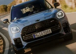 MINI『カントリーマン』の限定車に「カラーリングカッコよすぎ」とSNS注目！「売り切れ」報告する投稿も