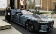 BMWの最新アートカー7台がスウェーデン・ストックホルムで「走るアート」に