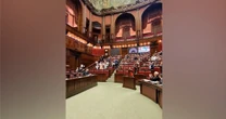 Dl Agricoltura, protesta in Aula per l’ok all’ordine del giorno della Lega sulla caccia agli stambecchi: seduta sospesa