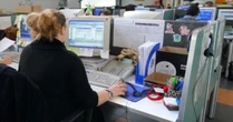 Bollette, Chigi rivendica tutele per i vulnerabili (già previste) e tace sul colpo di mano che mette a rischio 1.500 lavoratori dei call center