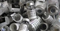 Vaccino Covid, ok dell’Ema al preparato Pfizer pronto all’uso che si conserva in frigo: verrà prodotto anche in Italia a Monza e Anagni