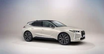 DS4, lusso e tecnologia alla francese. Anche con ricarica alla spina – FOTO