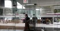 Trentino Alto Adige, salta l’usuale staffetta tra Kompatscher e Fugatti. Per colpa di una maglietta contestata da un consigliere leghista
