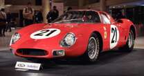 La Ferrari 250 LM prima a Le Mans nel 1965 venduta alla cifra record di 34,9 milioni di euro