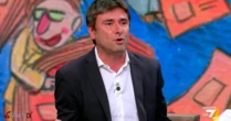 Di Battista a La7: “Il paese va dietro a Meloni? Balle. Si è rotto il patto sociale tra cittadini e istituzioni, è una democrazia deviata”