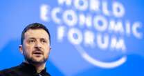 Ucraina, Zelensky a Davos pressa l’Europa: “Si dia una mossa se vuole contare, alzi la voce con Trump”