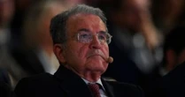 Romano Prodi si sfila dalla corsa al Quirinale: “Presidente della Repubblica? Non solo un problema d’età, non sarei super partes”