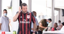 Donnarumma al Psg, Salvini: “Contano più i soldi della maglia”. Ma chi commenta chiede conto dei 49 milioni che la Lega deve restituire