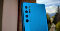TCL 20 Pro 5G, recensione. Smartphone di fascia media interessante ma dal prezzo eccessivo