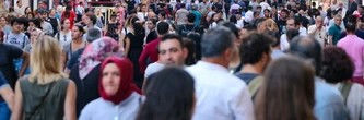 Ces experts sont formels : voici le nombre d'immigrés devant venir en France chaque année pour que l'économie ne s'écroule pas