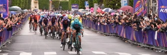DIRECT. Giro 2025 : Groves s'impose au sprint et ouvre son compteur sur ce Giro, le classement