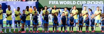 Coupe du monde 2026 : pourquoi les hymnes sont chantés au milieu du terrain ?