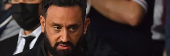 On sait désormais quel salaire Hanouna a accepté pour aller sur W9, il a dû faire un énorme effort